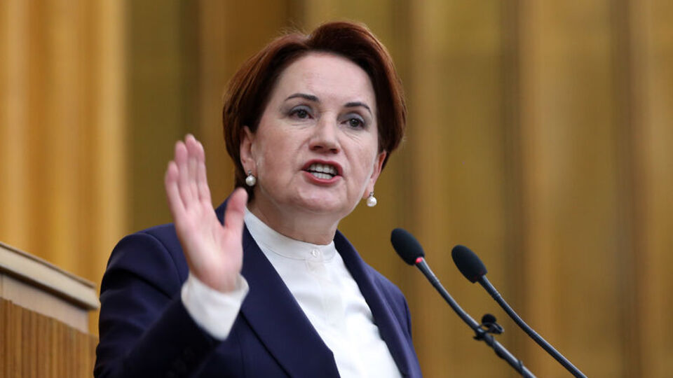 Akşener'den yönetim sistemi eleştirisi