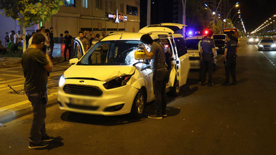 Aşırı hızlı aracın çarptığı kadın öldü