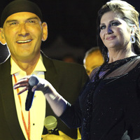 Sibel Can ve Altay aynı sahnede