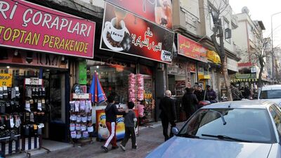 İstanbul Valiliği'nden Arapça tabela açıklaması