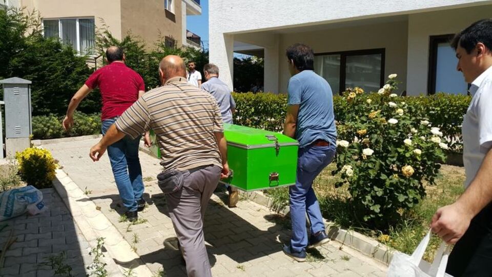 Kızıyla görüşmek istedi, kocası vurdu