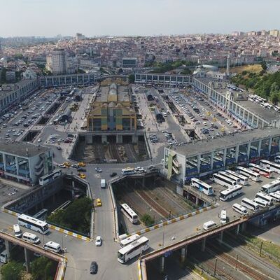 İstanbul'da otogara hava destekli operasyon