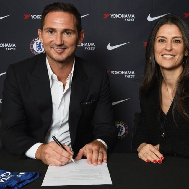 Frank Lampard Chelsea'ye menajer olarak döndü