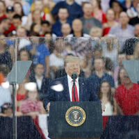 4 Temmuz kutlamalarına Trump damgası