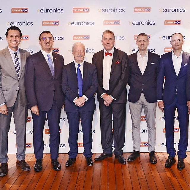 20 milyar Euro'luk elektronik devi İstanbul'da 