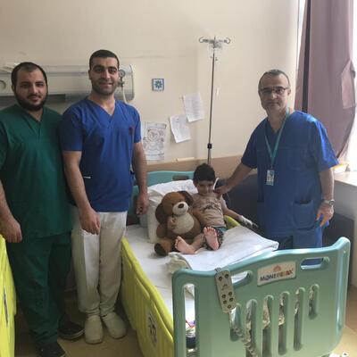 4 yaşındaki Musa lösemi tedavisi görürken bir de bunu yaşadı!