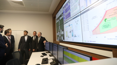 'Verilerimizi topraklarımız gibi korumalıyız'