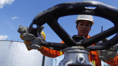 Brent petrolün varili 63,59 dolar