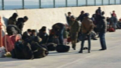 Balıkesir'de 45 kaçak göçmen yakalandı