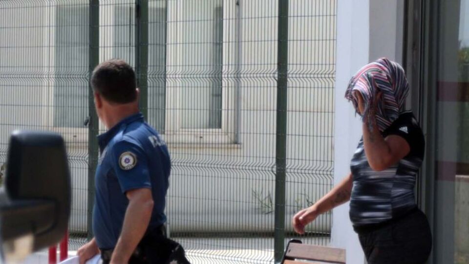 Hamile kadının yaptığına bakın!