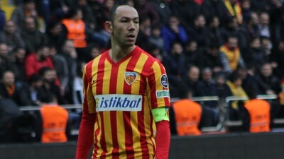 Umut Bulut ile 1 yıl daha!