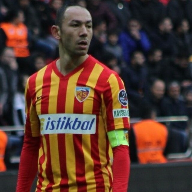 Umut Bulut ile 1 yıl daha!