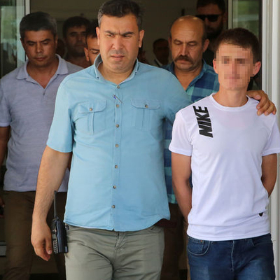 Kiralık arabayla otostopçulara tuzak!