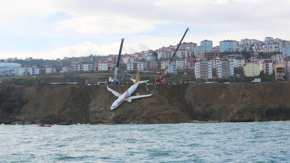 Pistten çıkan uçağın ilk kaza raporu