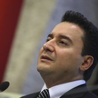 Ali Babacan AK Parti'den istifa etti