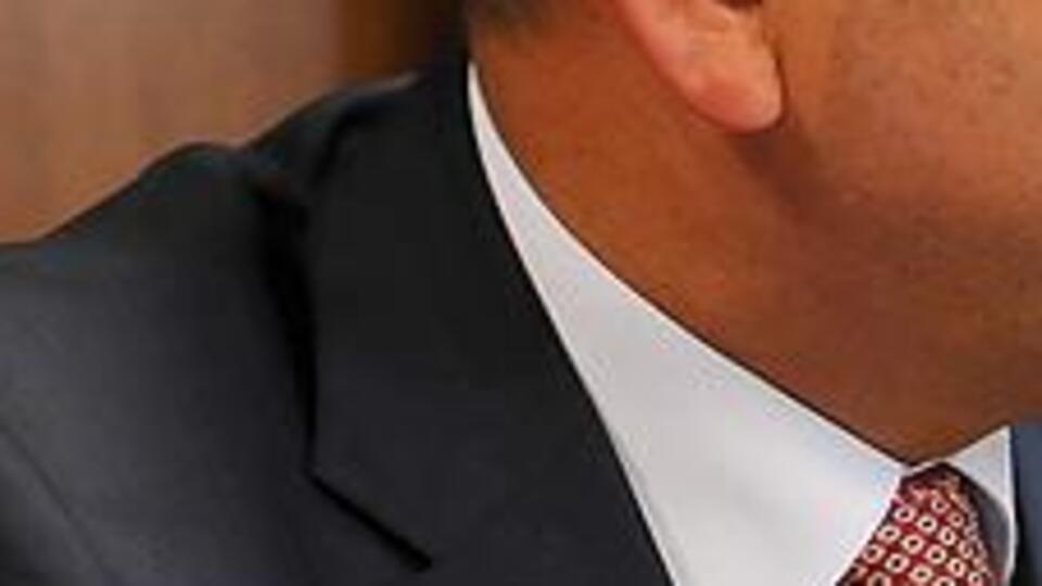 Çavuşoğlu Yunan mevkidaşını tebrik etti