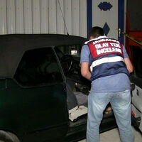 Uzman çavuş, eşini başından vurdu