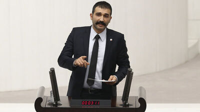 Barış Atay kimdir?