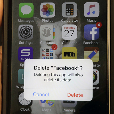 "Facebook hesabınızı silin"