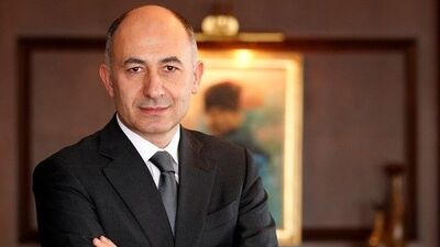 Erman Ilıcak kimdir?