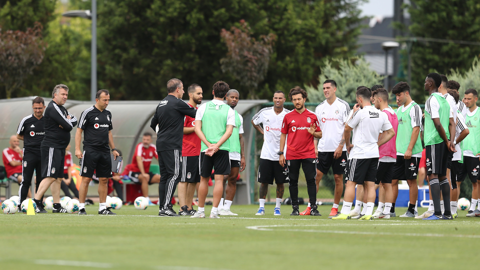 Beşiktaş, 7 hazırlık maçı oynayacak