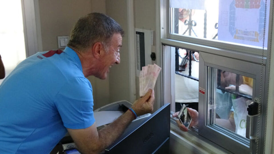 Ağaoğlu kombine sattı, transfer açıklaması yaptı