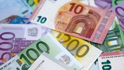 Euro Bölgesi büyüme tahmini düşürüldü