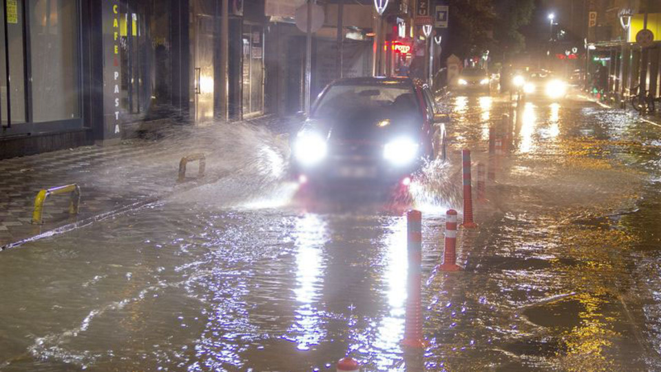 Ayvalık'ta hortum paniği!
