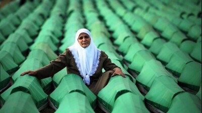Srebrenitsa Katliamı 24. yılında anılıyor...