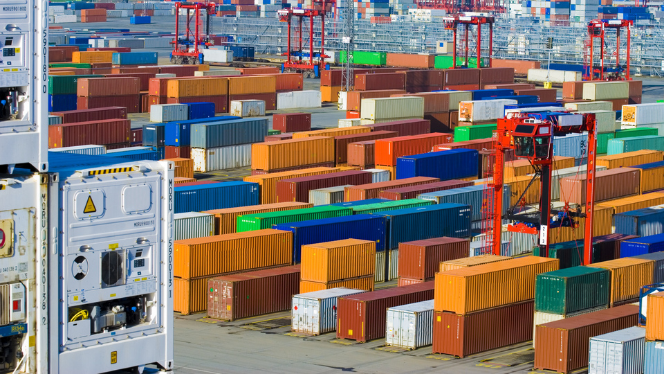 Mayıs ayında cari fazla verildi