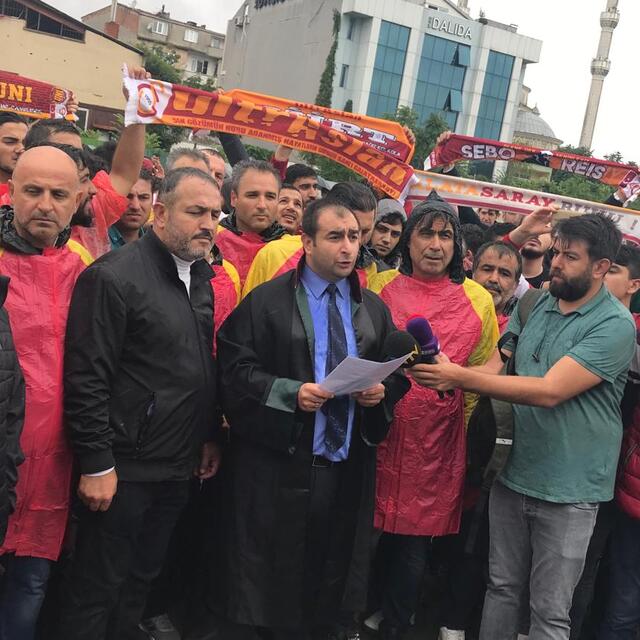 Taraftar grubundan yönetime destek