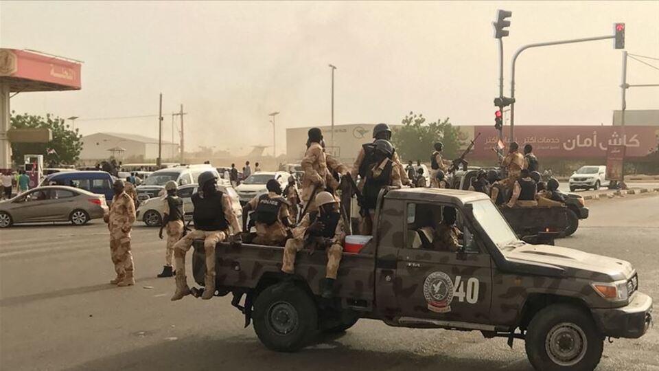 Sudan'da darbe girişimi!