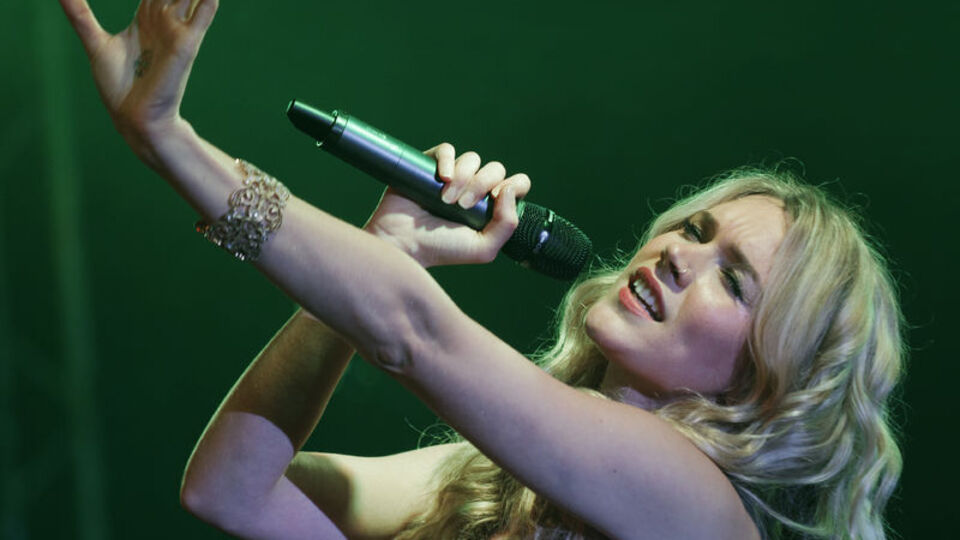 Joss Stone büyüledi
