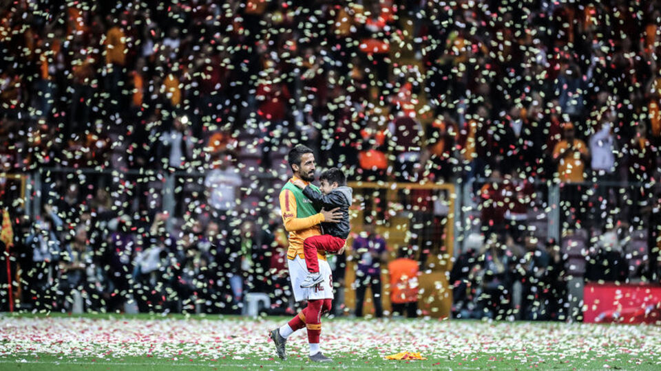 Muğdat Çelik transferi duyuruldu!