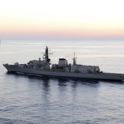 İngiltere Körfez'e yeni savaş gemisi gönderiyor!