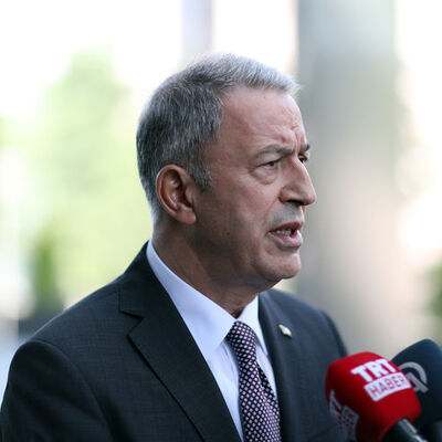 Akar: Patriotların tedarikini de değerlendiriyoruz