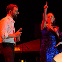 'Allah'tan Kork' Aksu'nun doğum gününde sahnede!