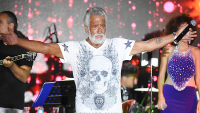 'Bu gece kırılan tüm tabaklar...'