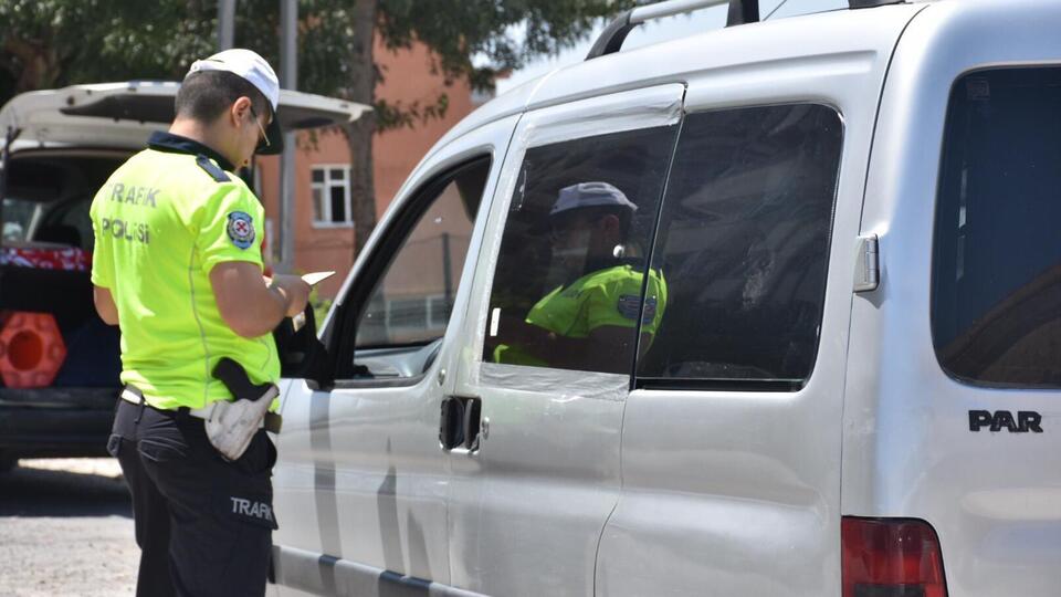 81 ilde aranan 1030 kişi yakalandı