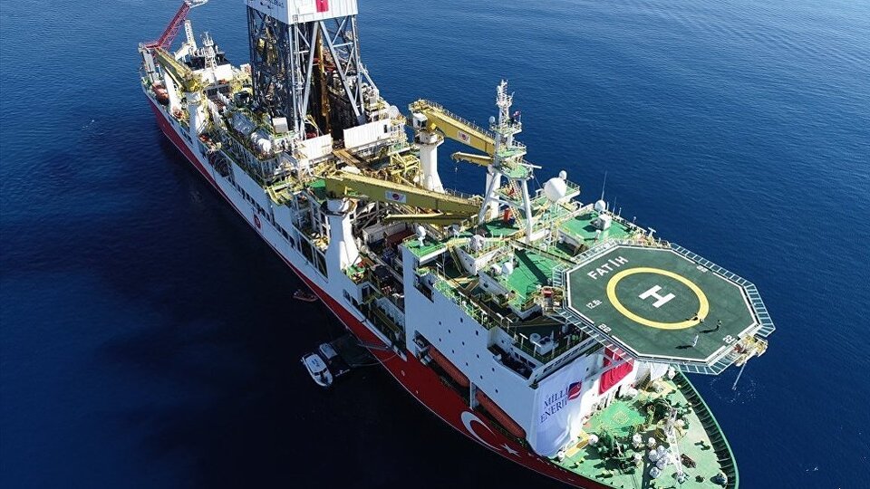 Türkiye'nin ilk sondaj gemisinin adı nedir?