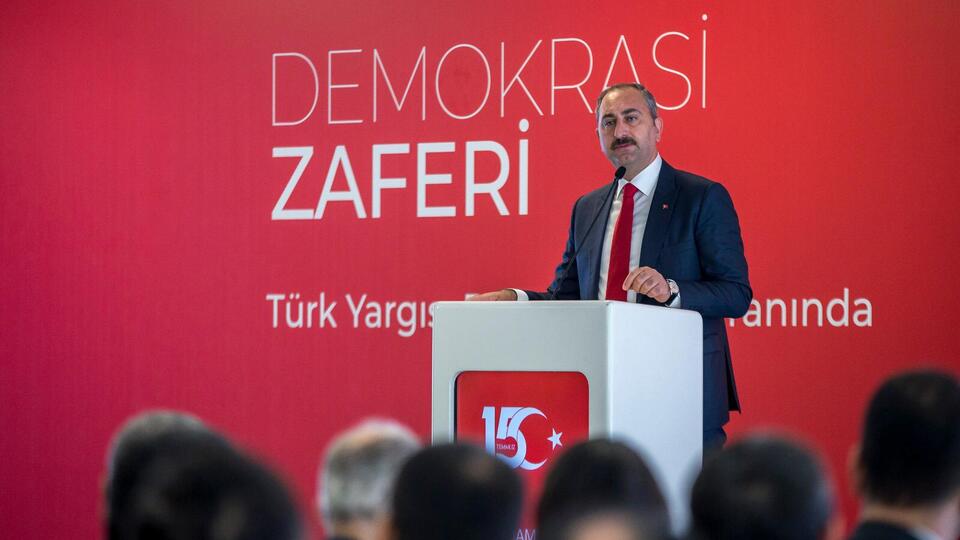 Adalet Bakanı Gül'den 15 Temmuz mesajı