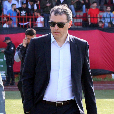 Comolli, Fransa'ya neden gitti?