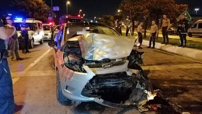 Servis minibüsüne arkadan çarptı: 1 ölü