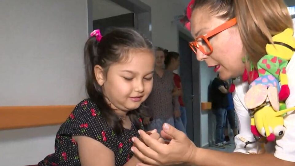 Onlara 'Sevgi Doktorları' diyorlar