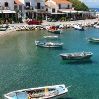 Her yazın olmazsa olmaz “Çeşme-Bodrum yerine Yunan adalarına gidelim” yazısı
