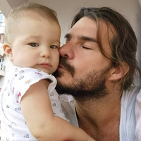 Lila, Reynmen'in şarkısıyla dans etti