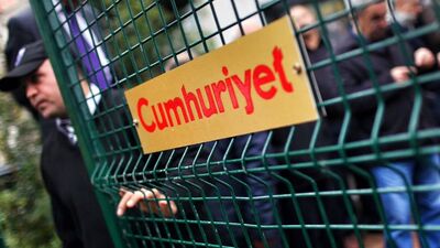 Cumhuriyet yazarlarına beraat talebi!