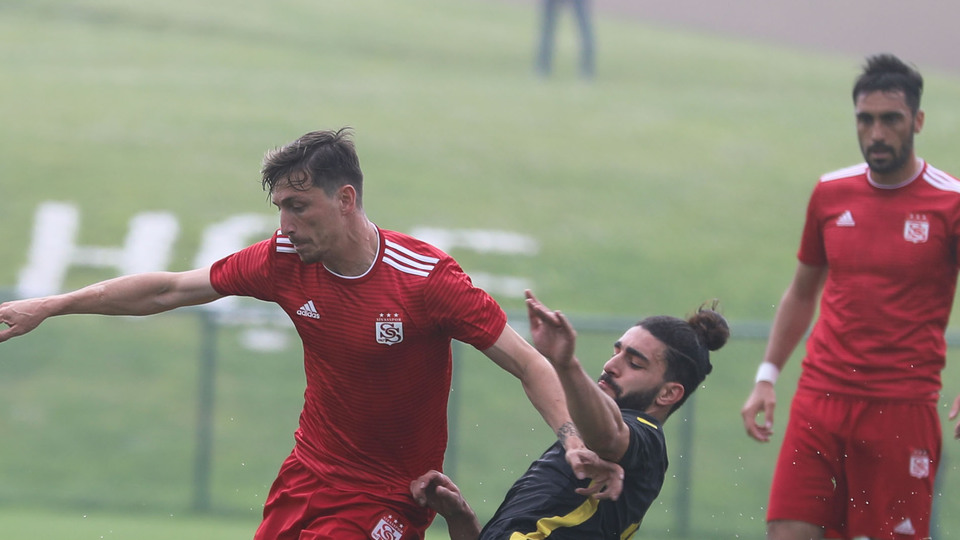 Sivas - Malatya maçına sis engeli!