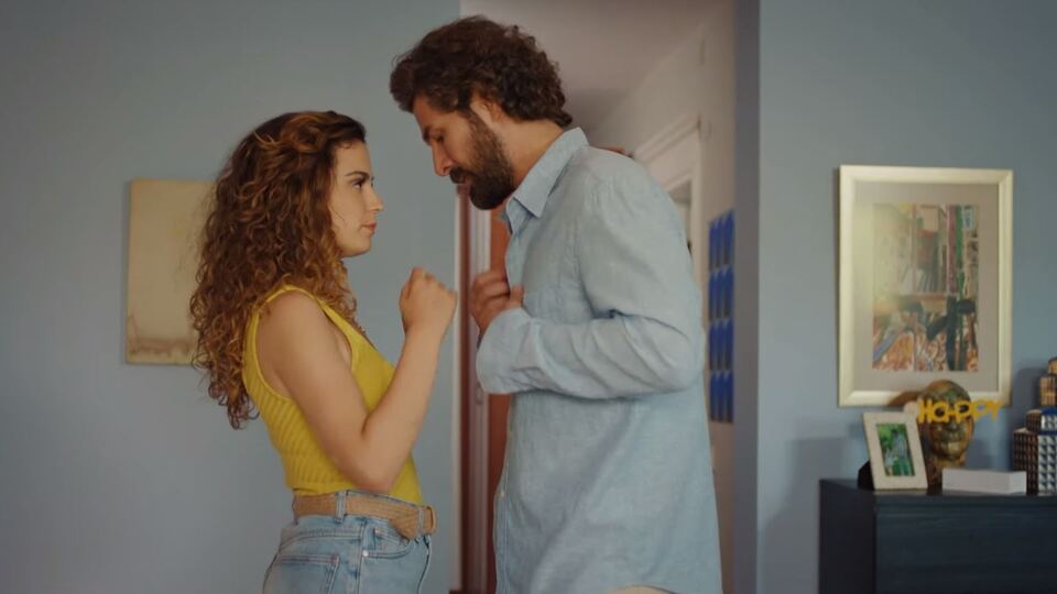 Suna adım adım aşık oluyor!