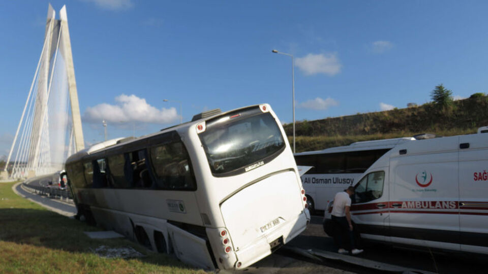 YSS girişinde kaza: Yaralılar var